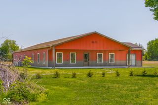 8615 S  150 W, Columbus, IN 47201
