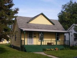 235 Simmons Ave SE, Huron, SD 57350