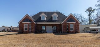 695 W  Sand Point Rd, Mead, OK 73449