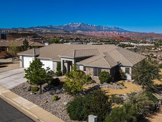 91 S  Crest Line Dr, Saint George, UT 84790