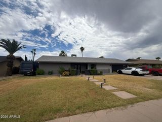 3915 E YUCCA Street, Phoenix, AZ 85028