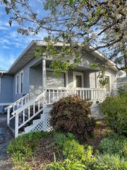 515 Oak Ave #0, Redwood City, CA 94061