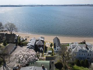83 Rochelle, Bronx, NY 10464