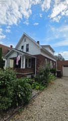 82 Liberty St, Tiffin, OH 44883