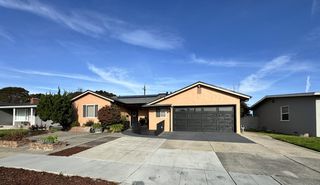 1058 Tyler St, Salinas, CA 93906