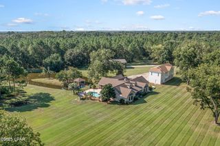 630 Hutchison Rd, Chipley, FL 32428