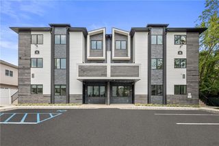 6 Crown Road #212, Monsey, NY 10952