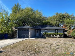 2262 Katy St, New Braunfels, TX 78130