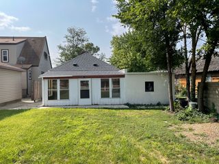 806 E  Cabot St, Pierre, SD 57501