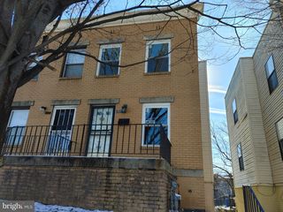 2927 W North Ave, Baltimore, MD 21216
