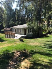 574 Conger Ave, Klamath Falls, OR 97601
