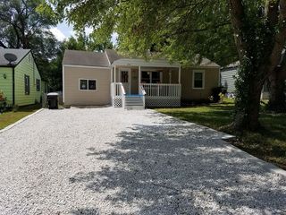 1442 E  Livingston St, Springfield, MO 65803