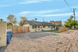 2208 N  26th St #2, Phoenix, AZ 85008