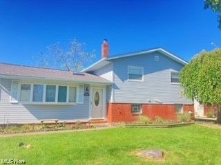 6236 Adair Ct, Brookpark, OH 44142