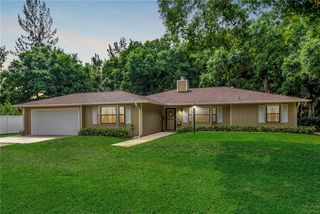 6025 6th Pl, Vero Beach, FL 32968