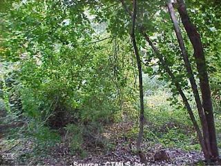 2A Bungay Court, Seymour, CT 06483