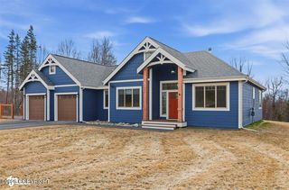 7064 E  Tumnus Cir, Palmer, AK 99645