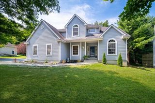 16 Exeter Circle, Beacon, NY 12508
