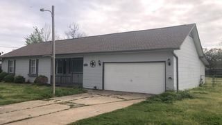 160 E  Darby St, Bridge City, TX 77611