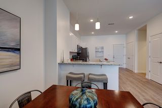 30 Veterans Memorial Pkwy #206, East Providence, RI 02914