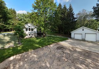 8675 S  Hemlock Ave, Farwell, MI 48622