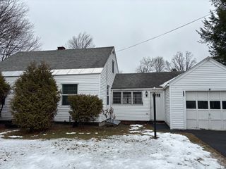 818 Brattleboro Rd, Hinsdale, NH 03451