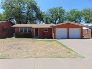 3805 26th St, Lubbock, TX 79410