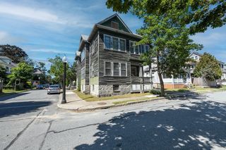 29 James St, New Bedford, MA 02740