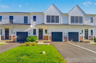 546 North St, Emmaus, PA 18049