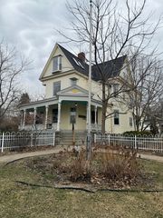 3803 Military St #3, Port Huron, MI 48060