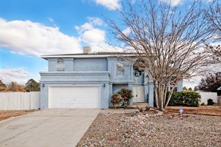 780 Nicklaus Dr SE, Rio Rancho, NM 87124