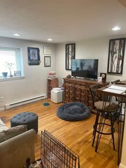 15 Euston Rd #3, Brighton, MA 02135