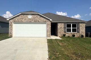 1632 Rambling Brook Dr, Benton, AR 72015