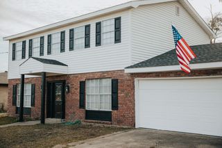 1607 Matilda St, Westlake, LA 70669