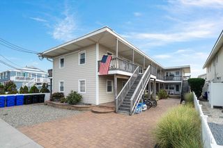 29 28th St E #6, Avalon, NJ 08202