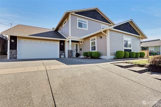 329 Kincaid Avenue, Sumner, WA 98390