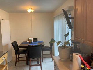 732 Sunfish Pt, Schaumburg, IL 60194 - See Est. Value, Schools & More