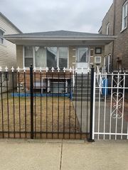 5220 S  Campbell Ave, Chicago, IL 60632