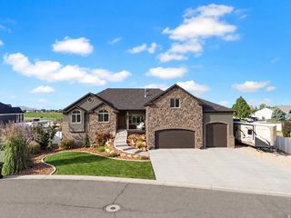 4863 Jacquelyn Park Ln, Ogden, UT 84401