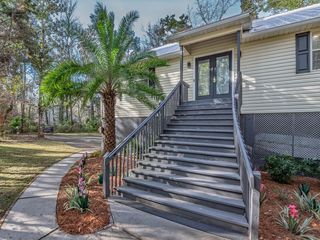 426 River Plantation Rd, Crawfordville, FL 32327