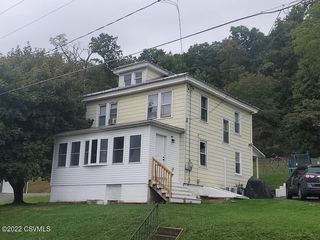 1867 Upper Rd, Shamokin, PA 17872