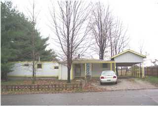 933 Berkshire Ave, Chandler, IN 47610