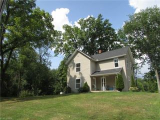 315 Bolender Rd, Mogadore, OH 44260