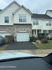 131 Murray Dr, Old Bridge, NJ 08857