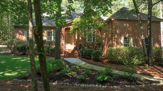 121 Longshadow Dr, Aiken, SC 29803