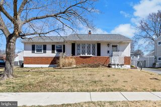 21 Cornwall Rd, New Castle, DE 19720