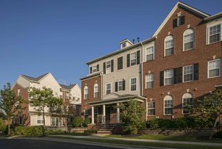 25300 Constitution #42785, Novi, MI 48375