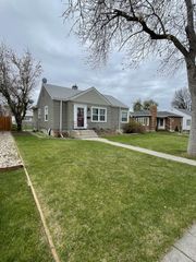 1620 1st Ave S, Great Falls, MT 59401