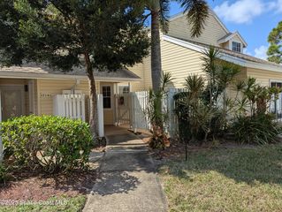 716 Fairway Dr, Melbourne, FL 32940