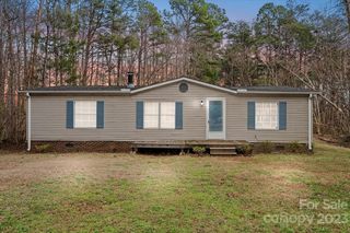 2612 Wyoming Dr, Kannapolis, NC 28081